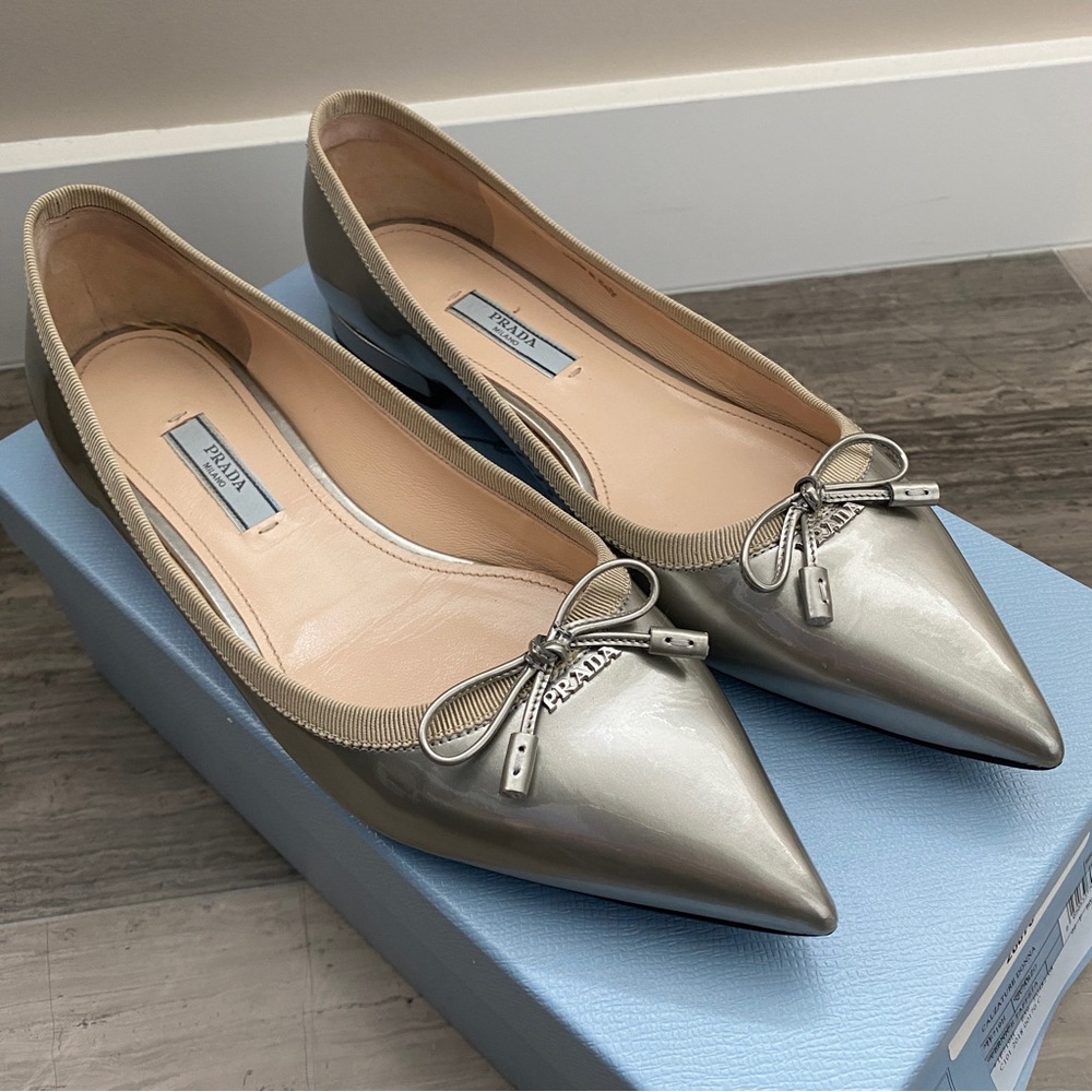Authentic Prada patent leather pointed toe flats silver size 37.5